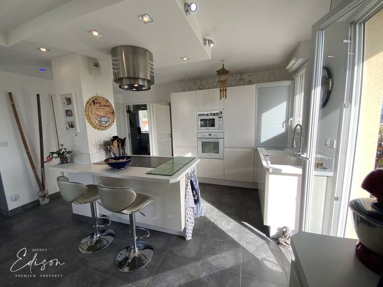 Biens immobiliers à vendre sur Carqueiranne, Hyères Edison Property