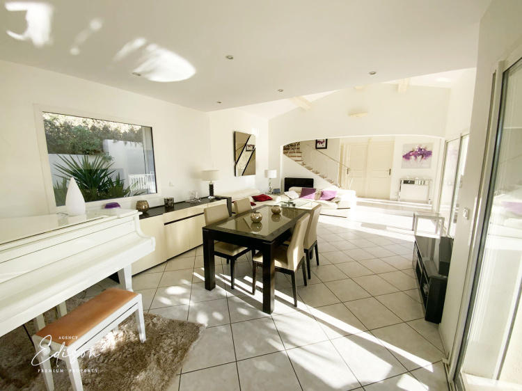 Biens immobiliers à vendre sur Carqueiranne, Hyères Edison Property